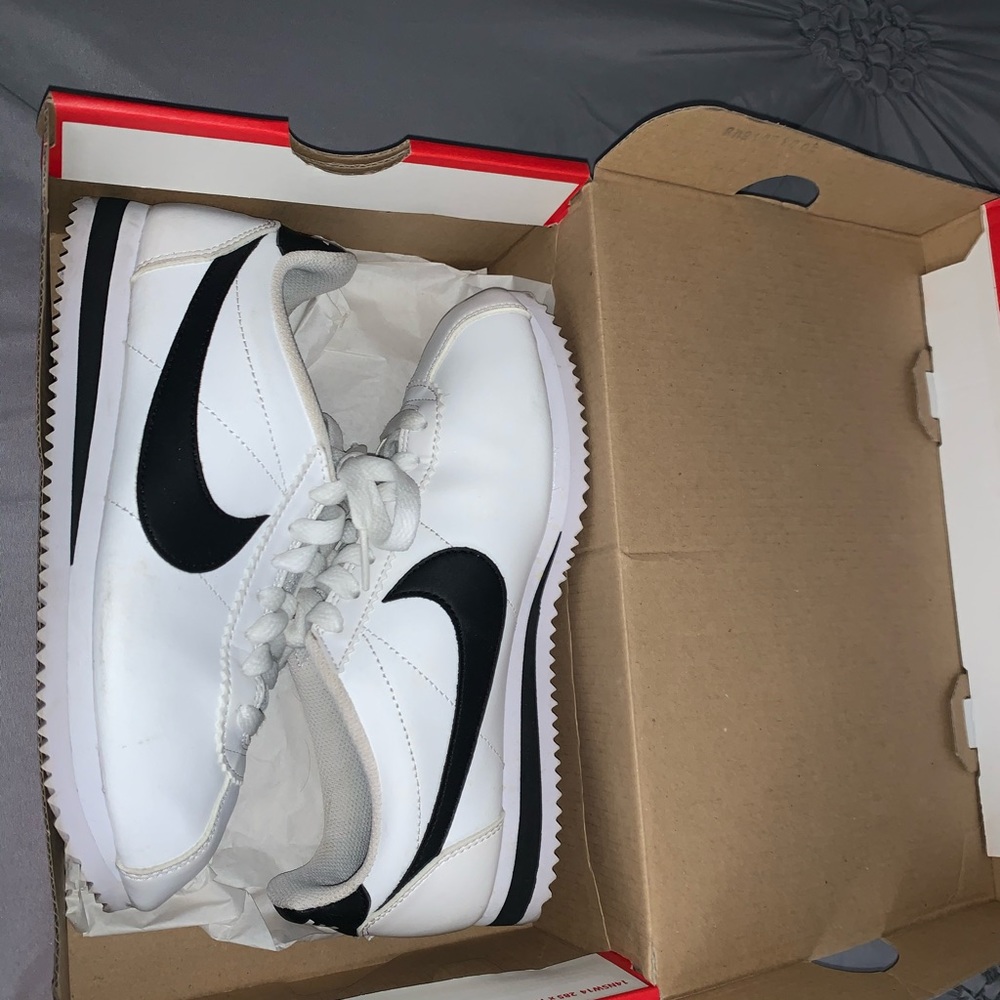 COPY - WOMENS NIKE CLASSIC CORTEZ